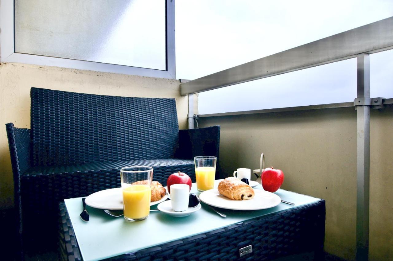 Appart'Hotel Versailles Saint Cyr L'Ecole - Gare Sncf A 100M Et Parking Prive Εξωτερικό φωτογραφία
